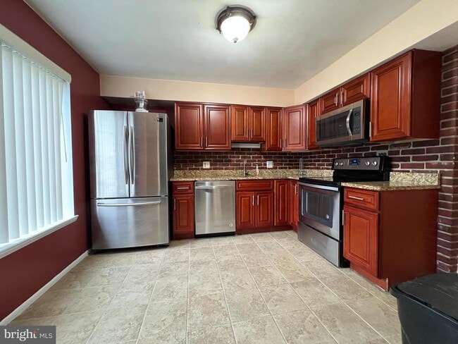 Photo - 5880 Whisper Way