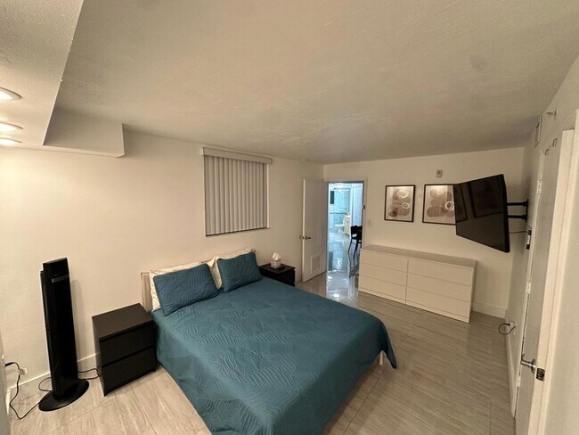 Photo - 102 SW 6th Ave Unit 206