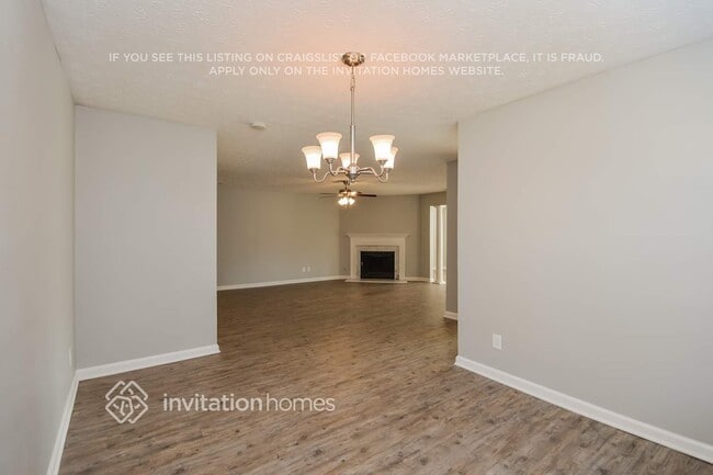 Photo - 423 Crested View Dr