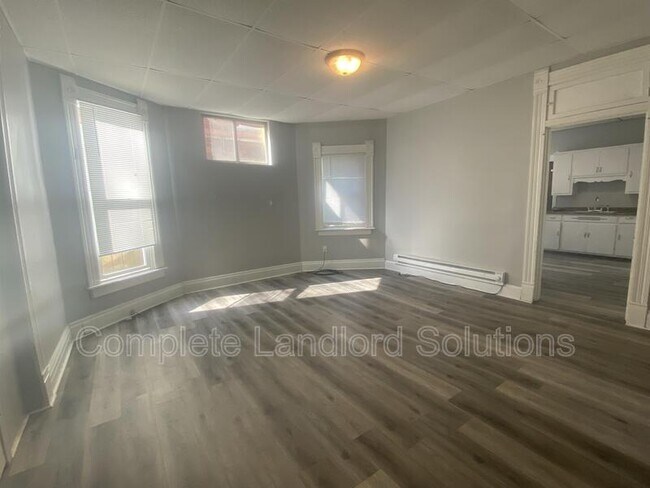 Photo - 121 Gilbert Ave