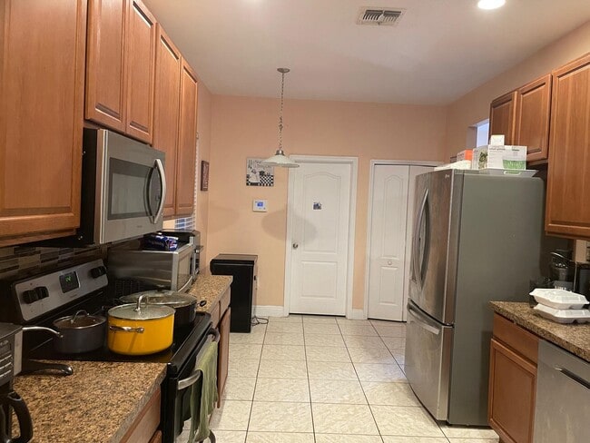 Photo - 337 Gladesdale St