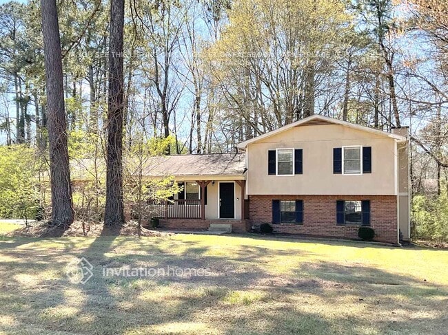 Building Photo - 125 Trace Dr