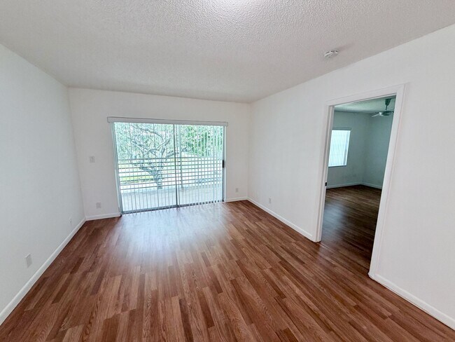 Photo - 8405 NW 61st St Unit D305
