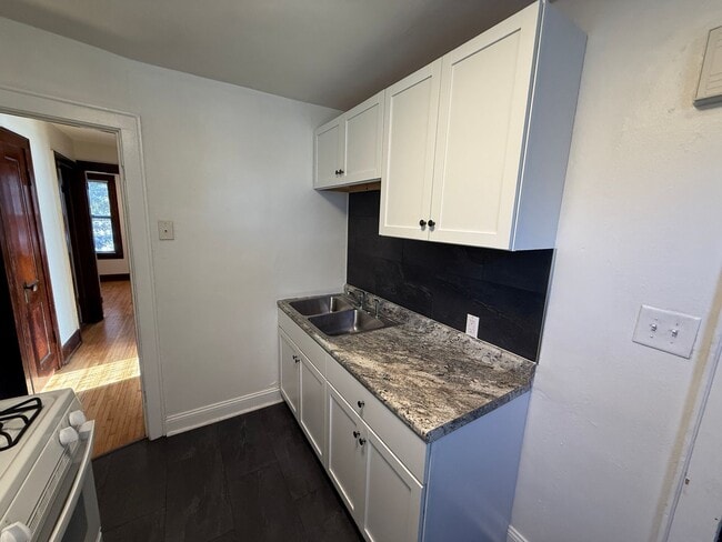 Photo - 1237 Albemarle St Unit 2