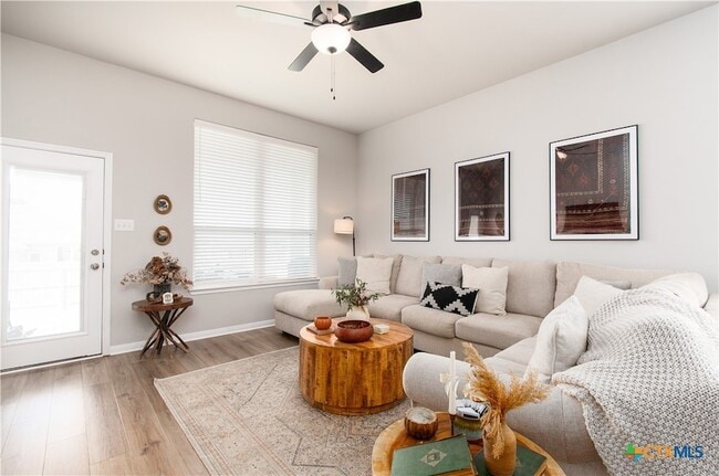 Photo - 2161 Meridian Lp