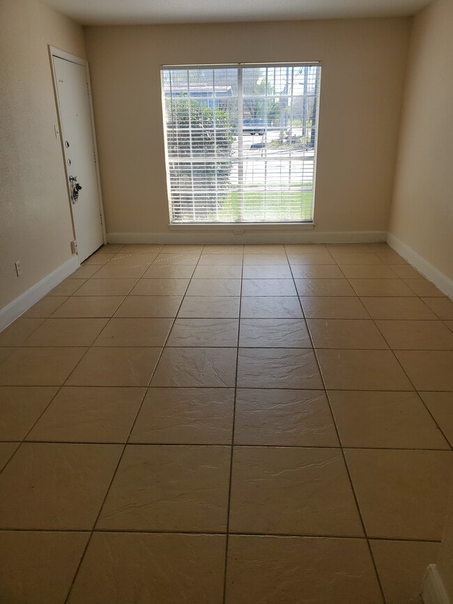 Photo - Strawberry Flats Apartments