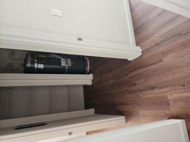 Photo - 123 Oregon Wy