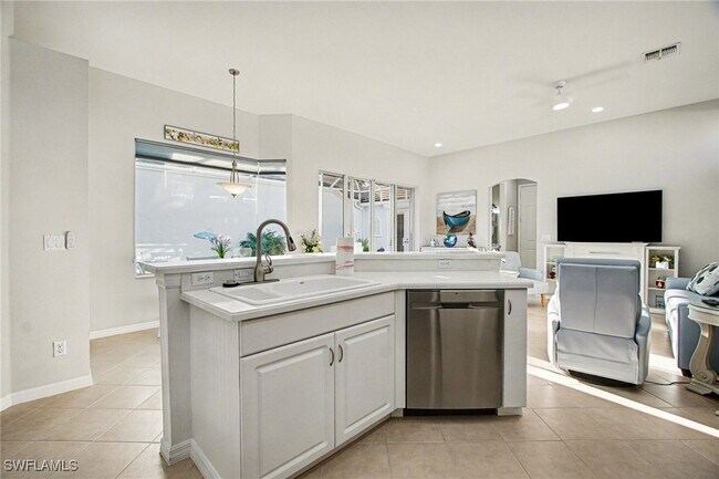 Building Photo - 3421 Marbella Ct