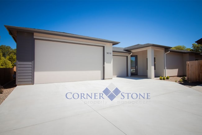 Building Photo - Gorgeous Home in Boise!