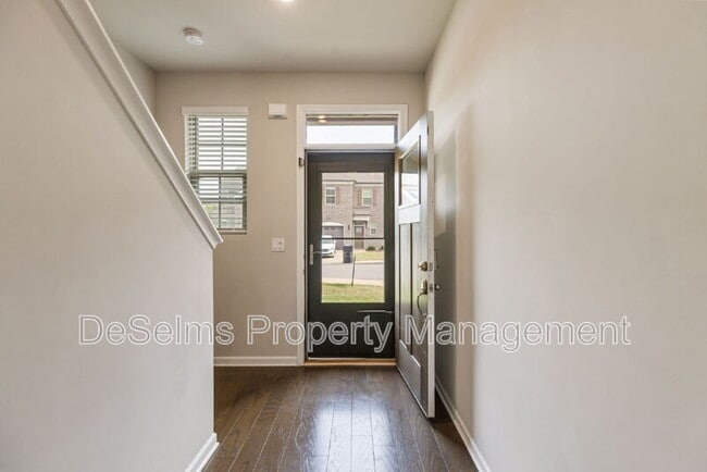 2838 Haversack Cir