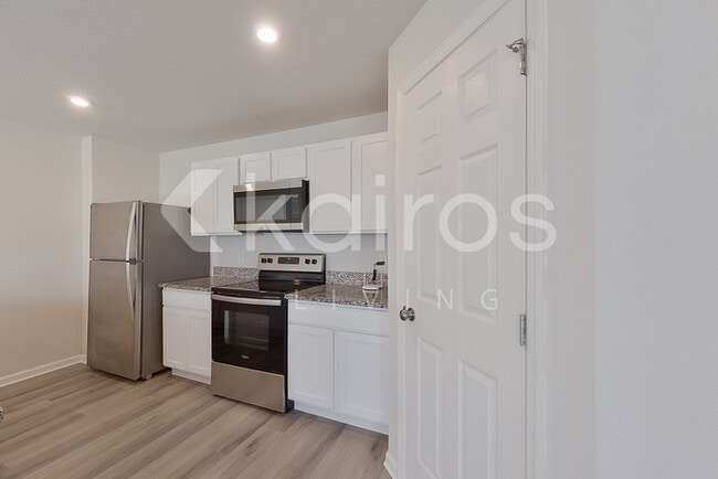 Photo - 1701 Minnesota Rd