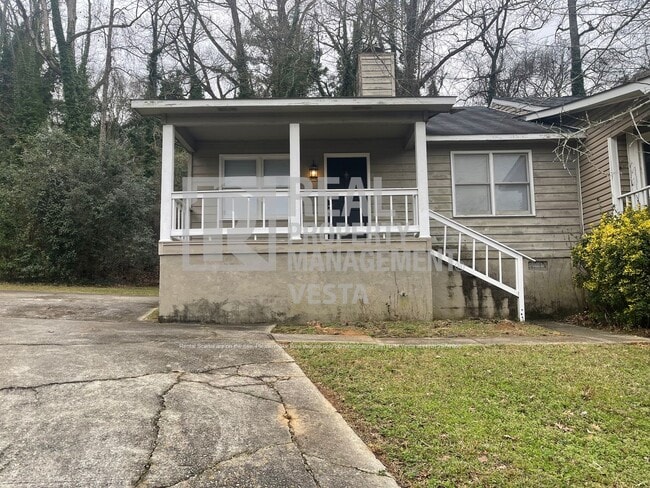 Photo - 402 Steeplechase-