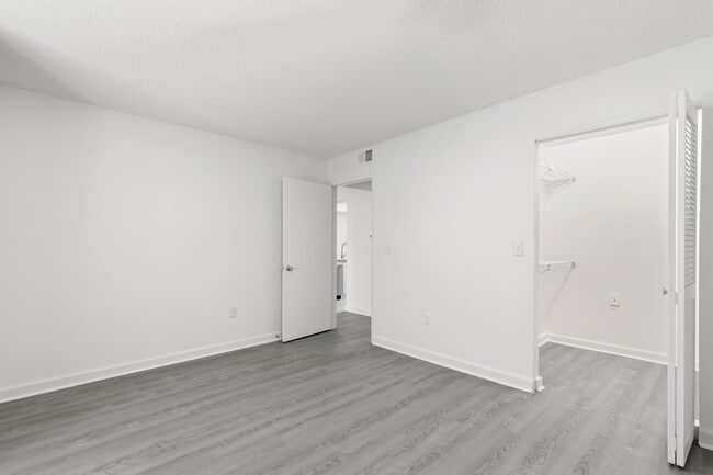 Avana Lakeview
