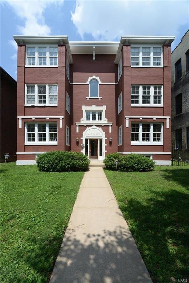 Building Photo - 4317 Maryland Ave Unit 1W Rental