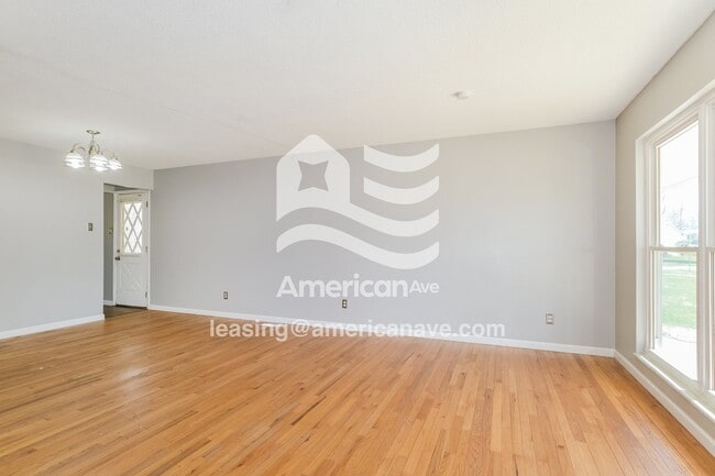 Photo - 2275 Cottontail Dr