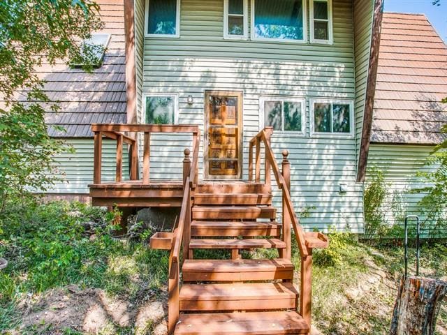 Building Photo - 1300 Oak Country Estates