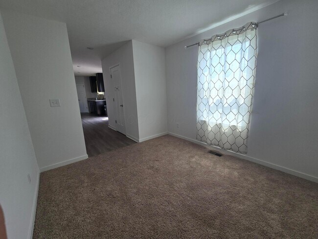 Photo - 125 Boutot St