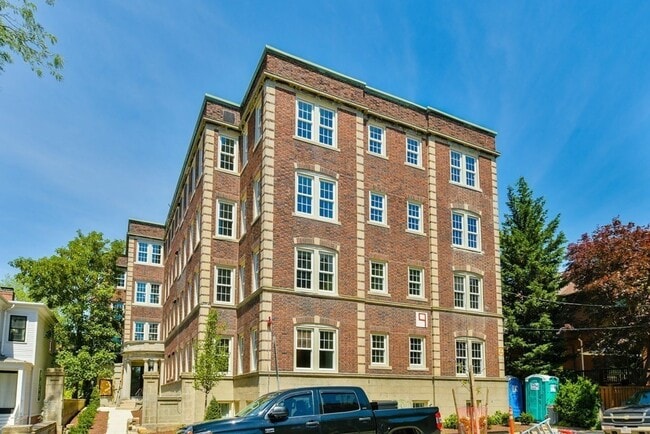 Building Photo - 9 Dana St Unit 46 Rental