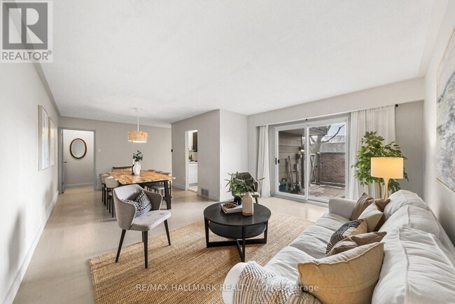 Photo - 619 Timber Ln