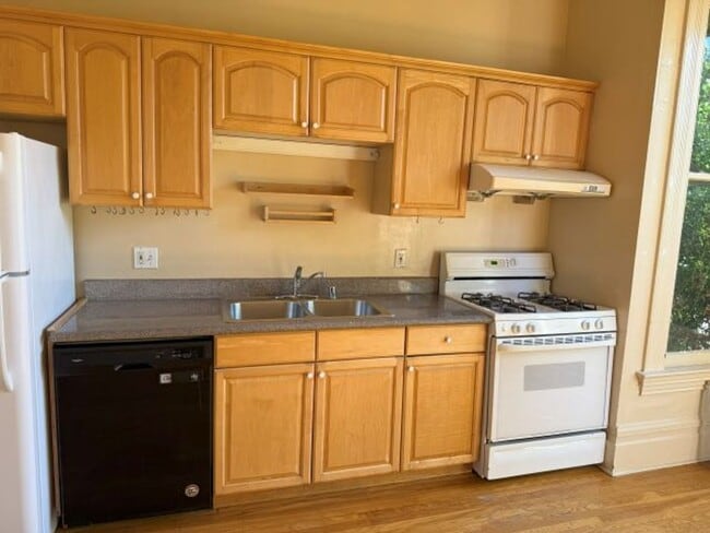 Building Photo - T2141 Unit 2141 Rental