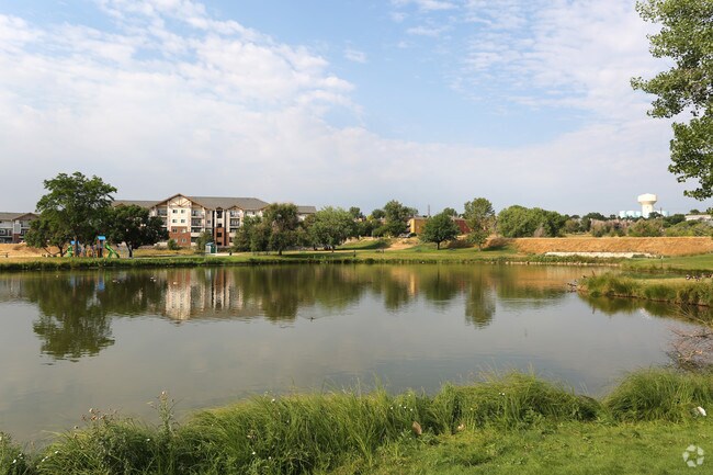 Photo - Lakeside Villas