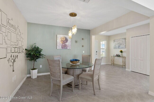 Photo - 2166 Kylar Dr NW