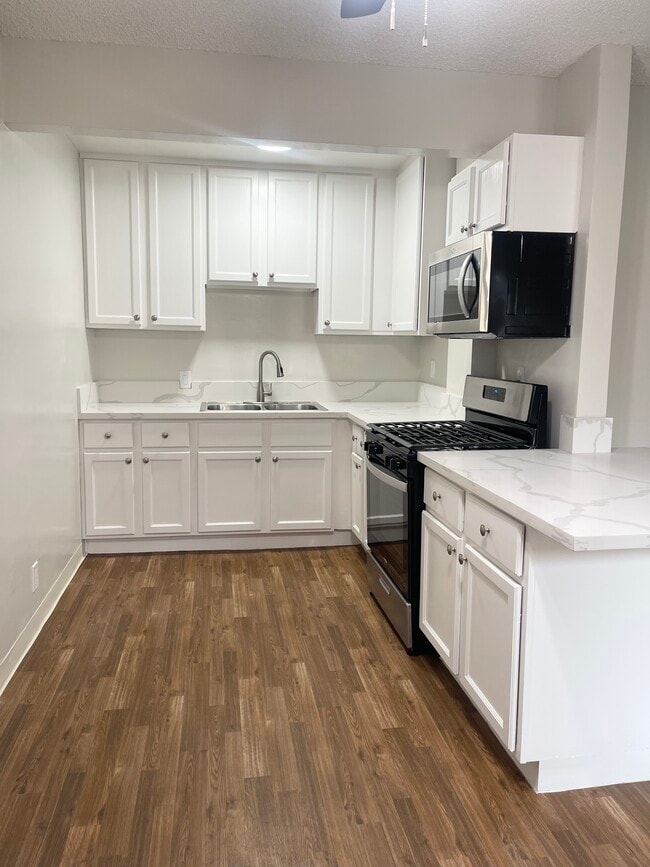 Photo - Ridgewood Apartments