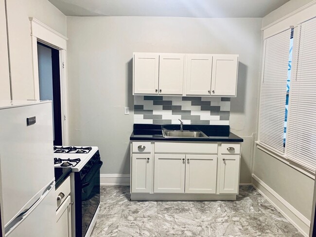 Photo - Saxony Manor