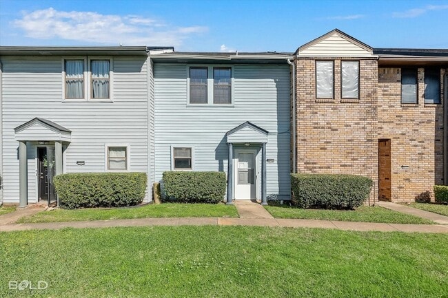 Photo - 9913 Dagger Point Ln