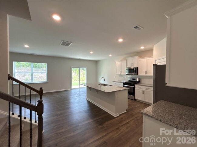 Photo - 1920 Vanderlyn St