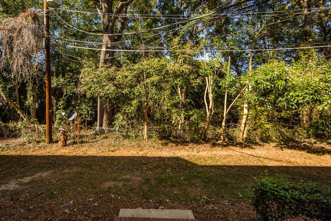 Photo - Charming 2BD/1BA Townhouse at Cotswold!