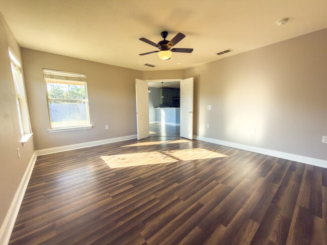 Photo - 7971 Herzog Ct