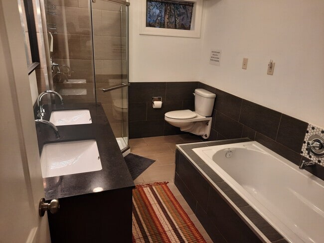 Photo - 1360 E 450 S