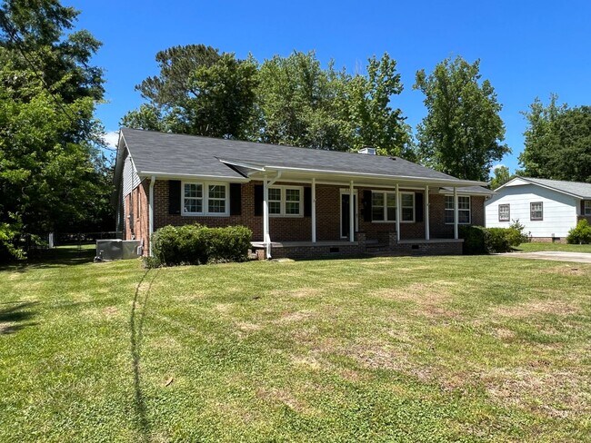 Photo - 805 Gardenview Dr
