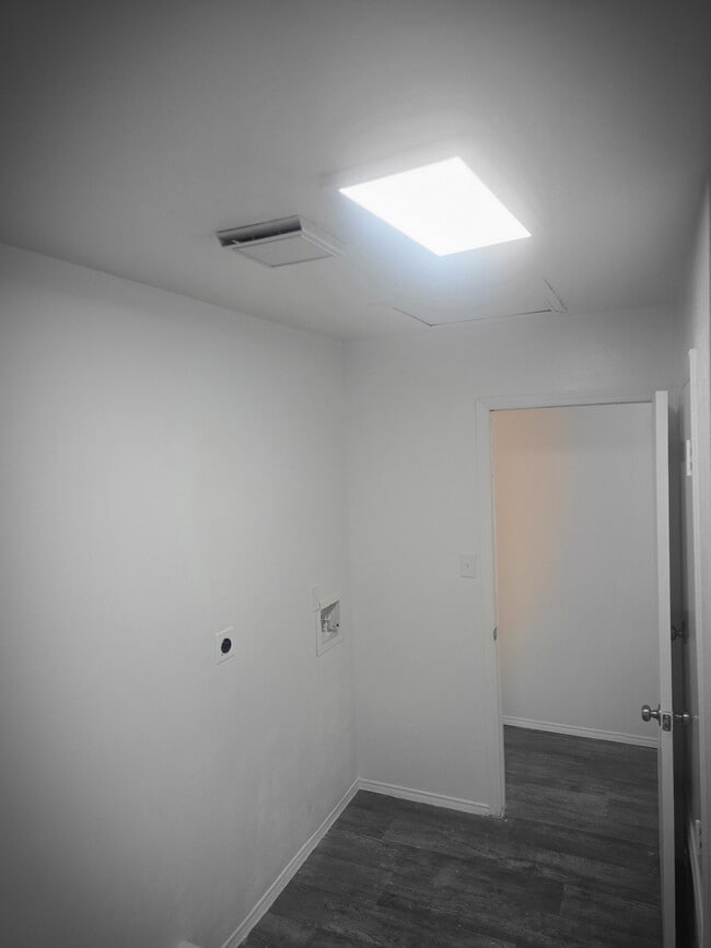 Photo - 409 River Rd