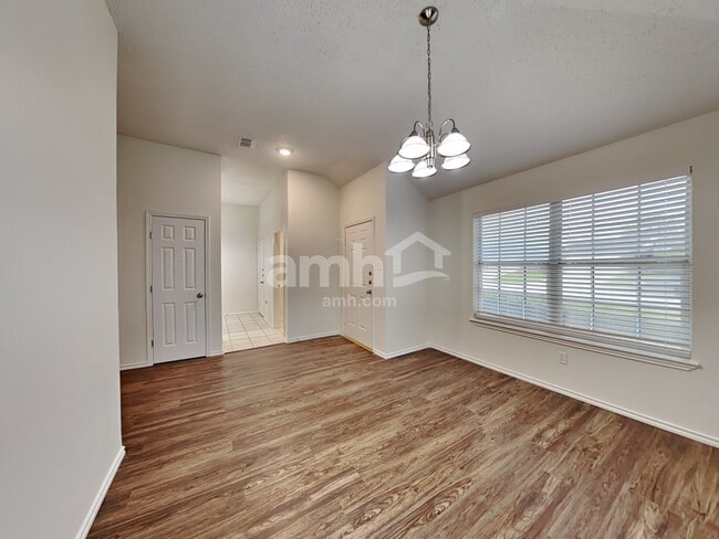 Photo - 1041 McKavett Dr