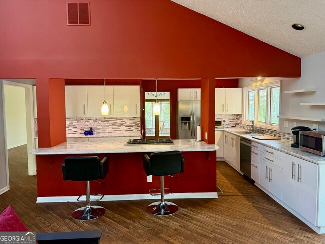 Photo - 507 Bridlepath Ln