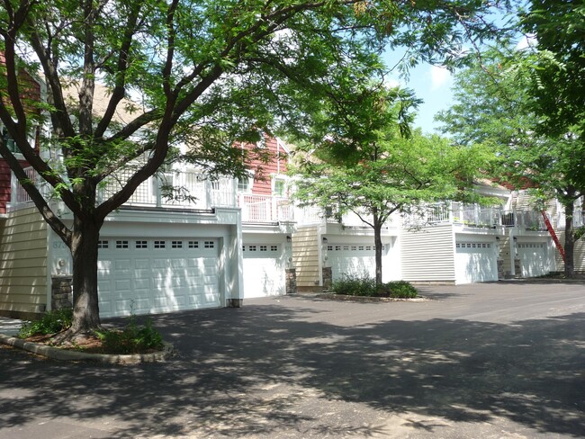 Photo - Eagan Gables