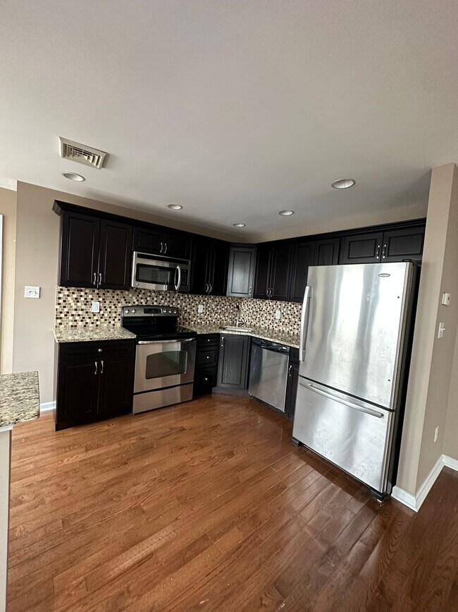 Photo - 2655 S 3rd St Unit 2ND FLR