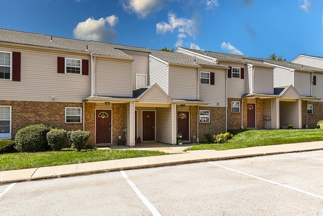 Apartment Building - Wyntre Brooke Apartments