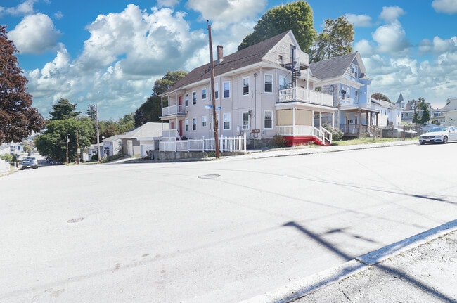 267 Ames St Unit 2nd Floor