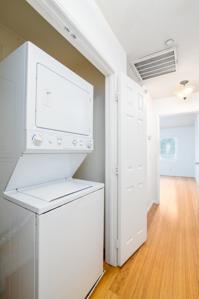 Upstairs Washer/Dryer - Villas at Magnolia Place
