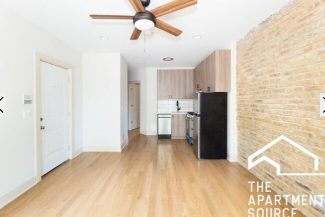 Photo - 4602 N Winchester Ave Unidad 1
