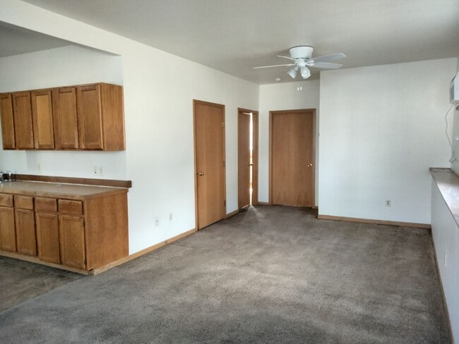 Photo - 2 Bedroom Main Floor in Faribault Unit MCP 1711-#1