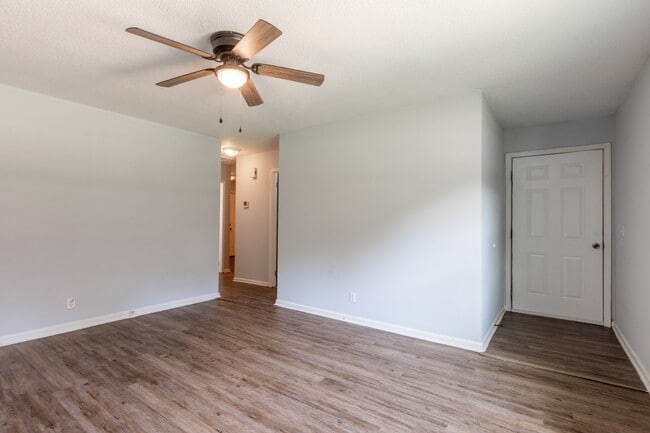 1648 Johnson Rd Unidad E