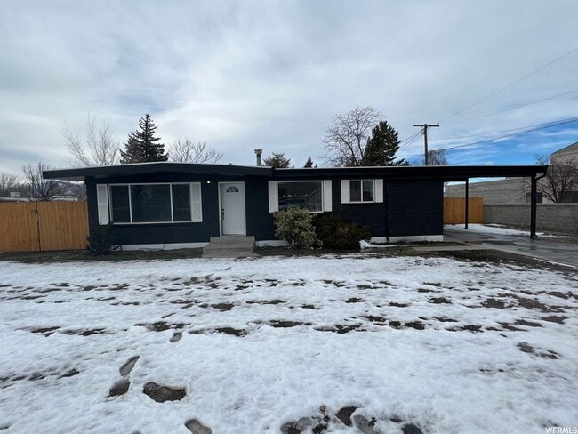 Building Photo - 3560 S 4800 W