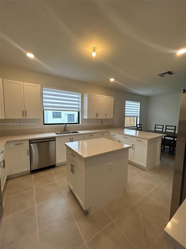 Photo - 13351 SW 284th St