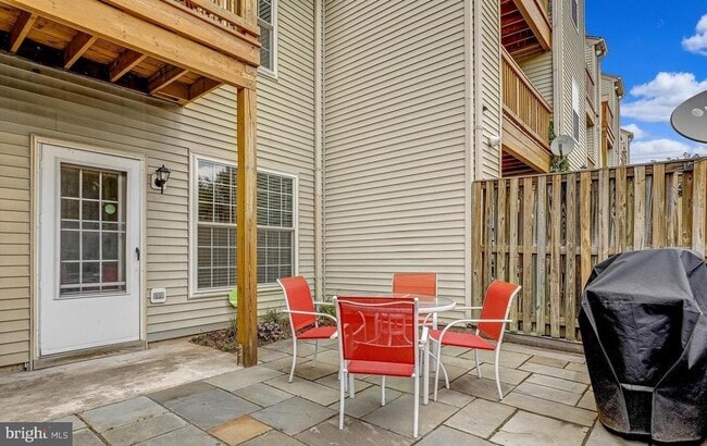 Photo - 6809 Stone Maple Terrace