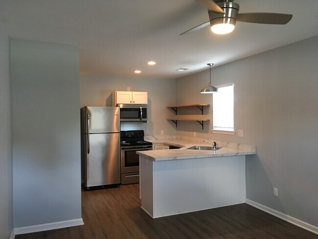 Photo - FHW914 Unit 1