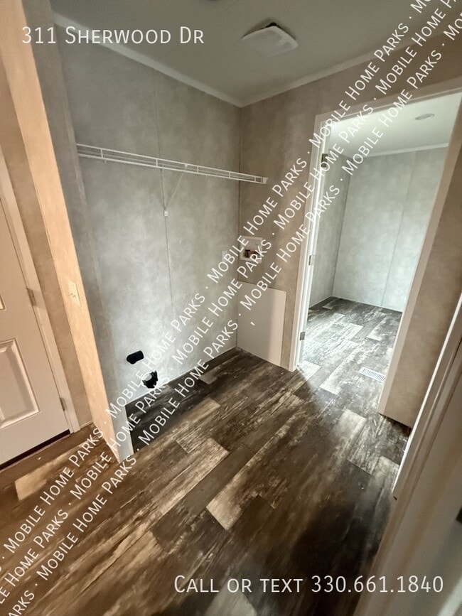 Photo - 311 Sherwood Dr